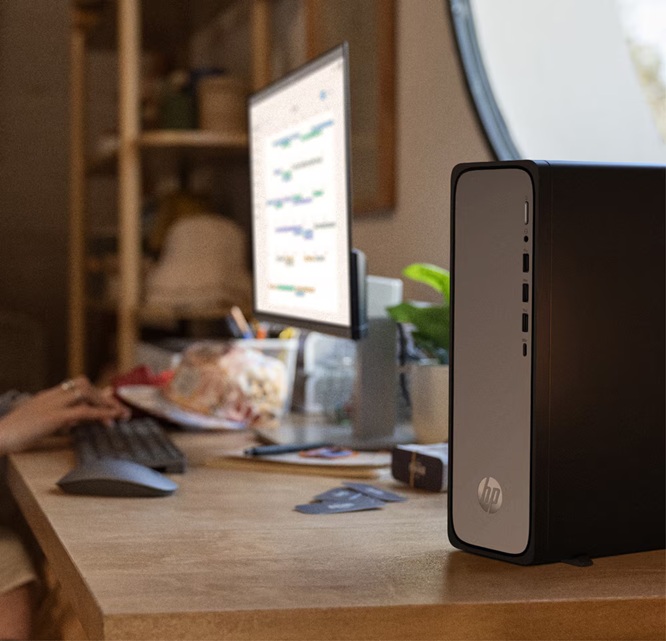 obrázek PC HP OmniDesk Slim S03 v domácnosti