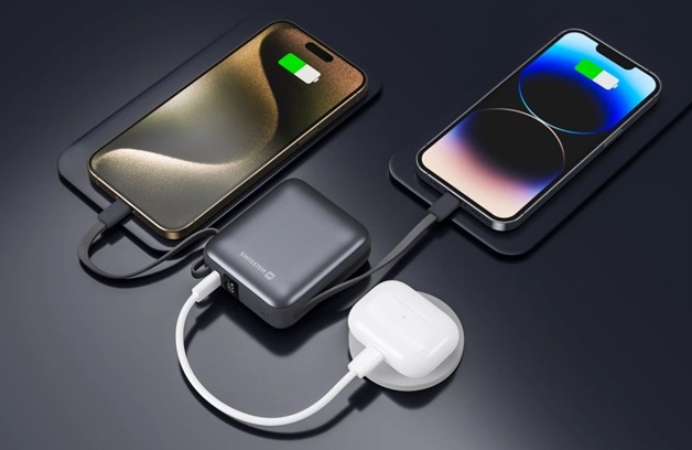 obrázek SWISSTEN powerbanka 20000mAh napájí další zařízení