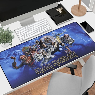 podložka pod myš Iron Maiden Gaming Mouse Pad XXL na stole