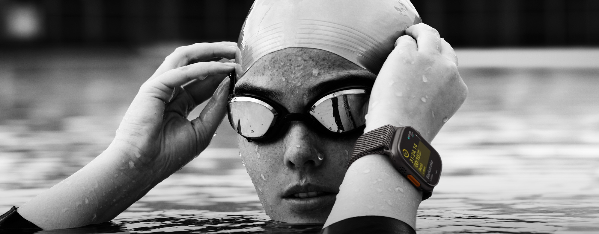 apple watch plavání