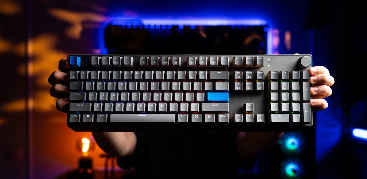 herní klávesnice Endorfy Thock V2 Wireless