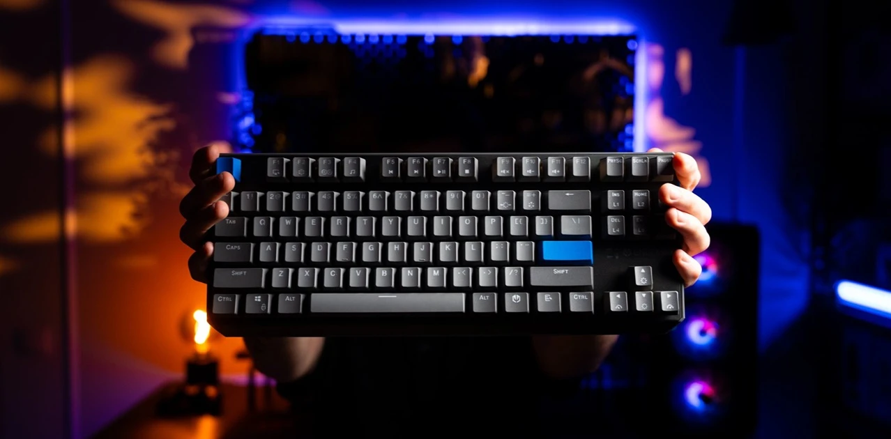 herní klávesnice Endorfy Thock V2 TKL Wireless
