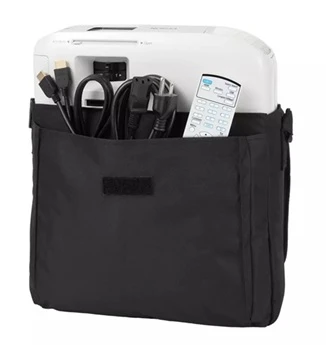 projektor Epson EB-FH08 v tašce pro přenášení