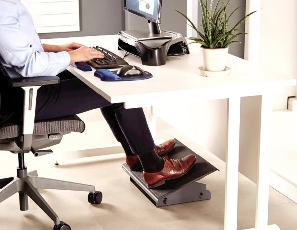 podložka pod nohy Fellowes Heavy Duty Professional lifestyle