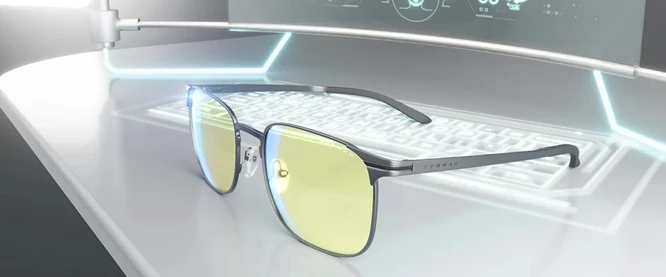 PC brýle GUNNAR MONTEREY GUNMETAL na stole