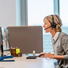 headset Poly Savi 7320-M práce na PC