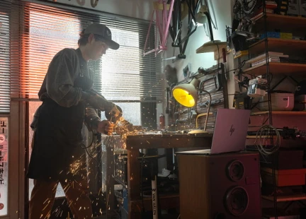 notebook HP OmniBook X Flip AI 16 lifestyle