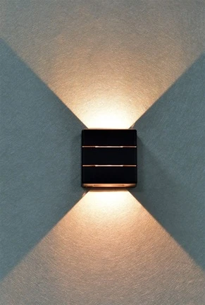 venkovní LED svítidlo IMMAX LUXLINE na fasádě