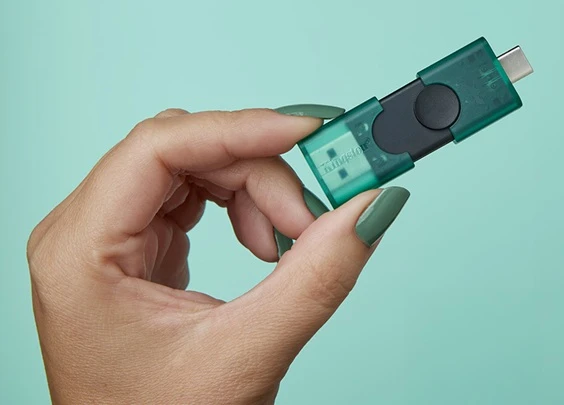 flashdisk Kingston DataTraveler DuoG2 kompaktní