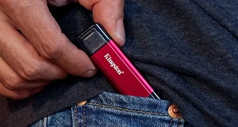 Kingston Dual Portable SSD kompaktní do kapsy