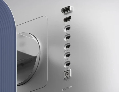 monitor LG UltraFine evo 32U990A-S detail konektory