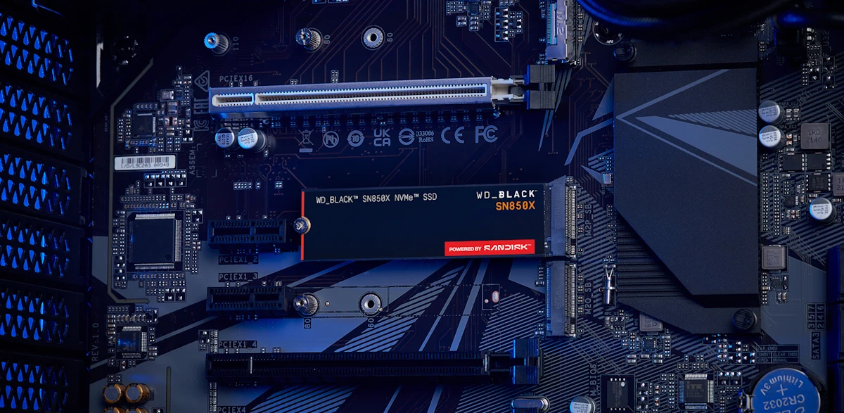 ssd disk osazený na základní desce (detail)