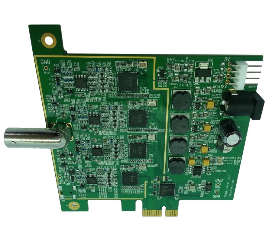 PCI-E,  4x modulátor DVB-T, Linux/Windows, 50-950MHz, DVB-T EN-300 744