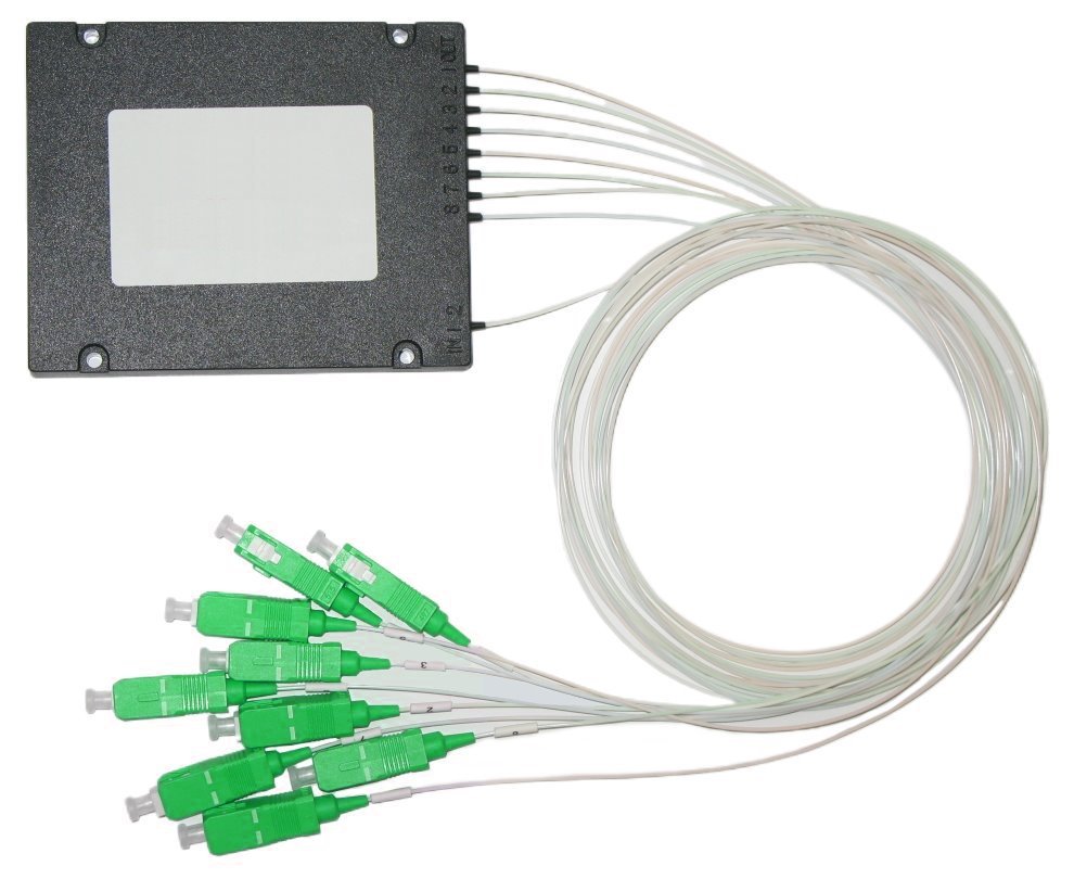 Optický rozbočovač 1:8, SC/APC konektory, 1260-1650nm, single mode, PLC, 1m