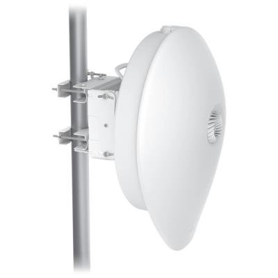 Ubiquiti AirFiber 60 XR - 60 GHz rádio (57-71GHz), PtP, 45 dBi, SFP+ port, 5 GHz záloha, 5.4 Gbps propustnost